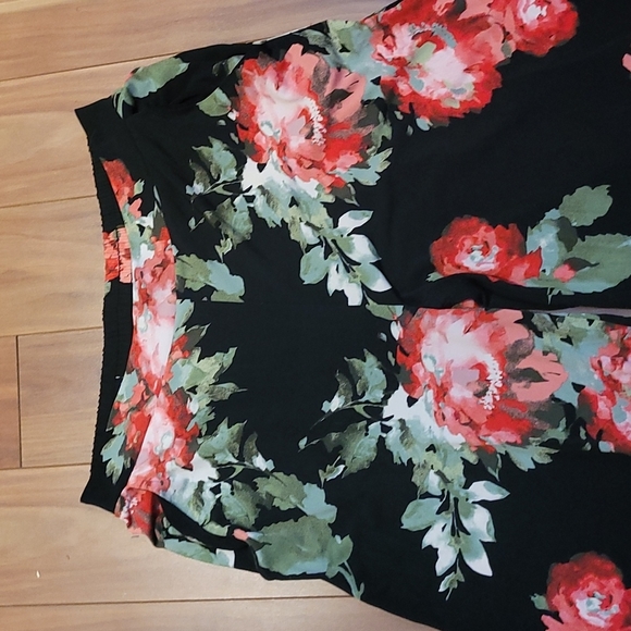 Nwt NINA LEONARD printed palazzo pant - Picture 4 of 4